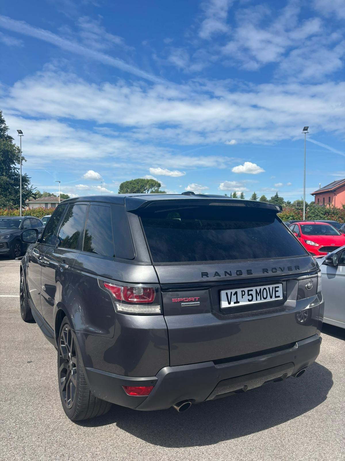 Land Rover Range Sport 5.0 V8 Supercharged HSE Dynamic