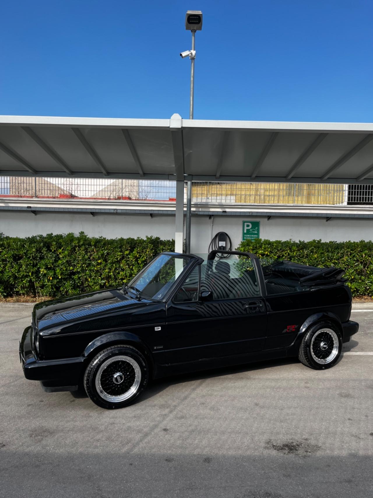 Volkswagen Golf Cabriolet 1800i cat Sport