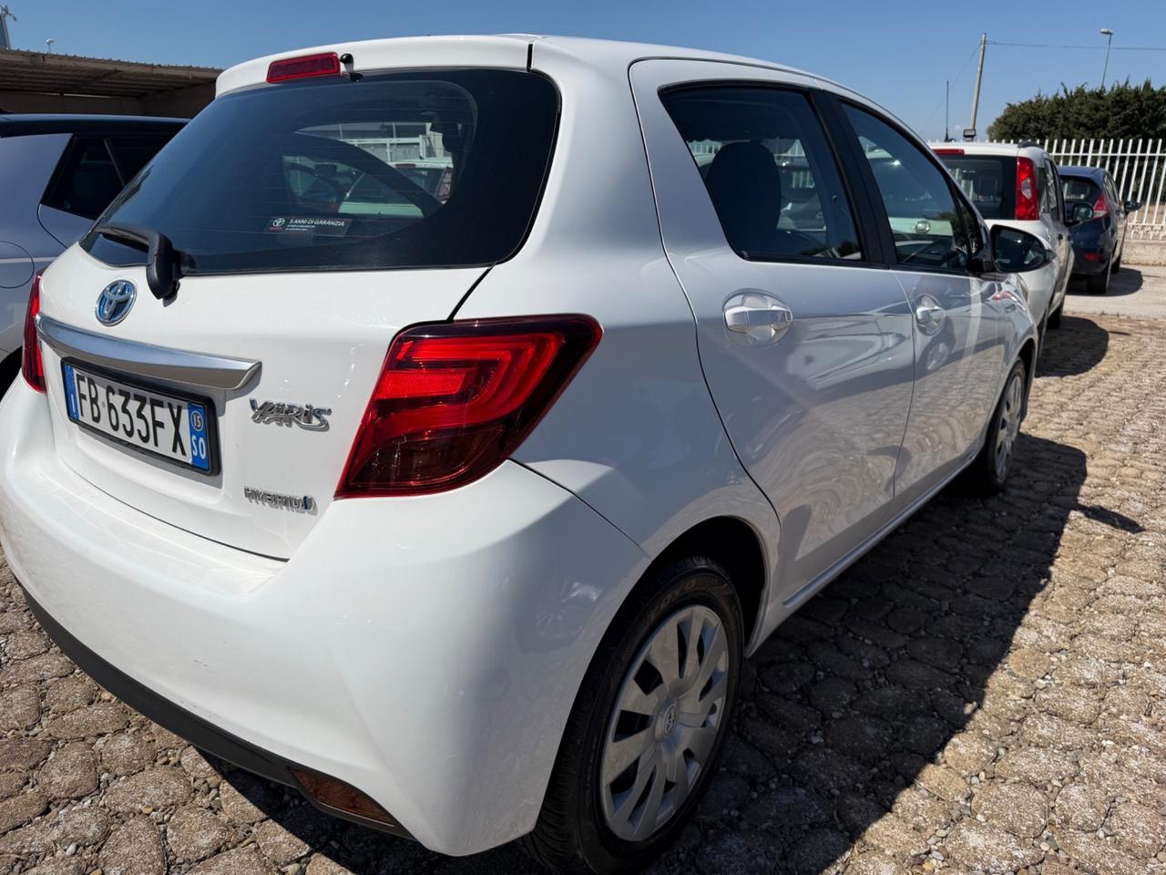 Toyota Yaris 1.5 Hybrid 5 porte Active