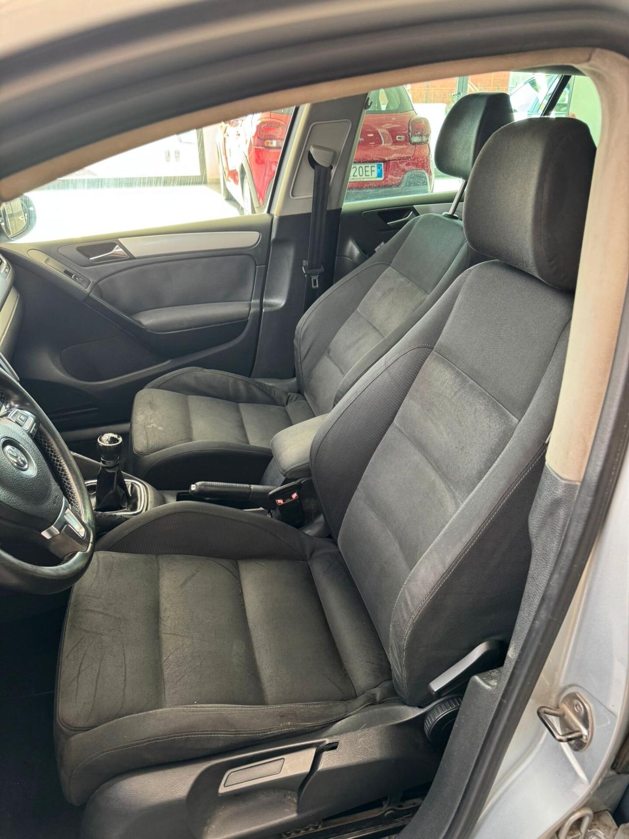 Volkswagen Golf 2.0 TDI 5p. Highline BlueMotion Technology