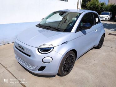 FIAT 500 Hybrid Hybrid Icon CBC
