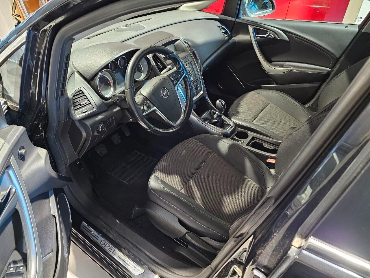 Opel Astra 1.4 Turbo 140CV 5 porte Cosmo