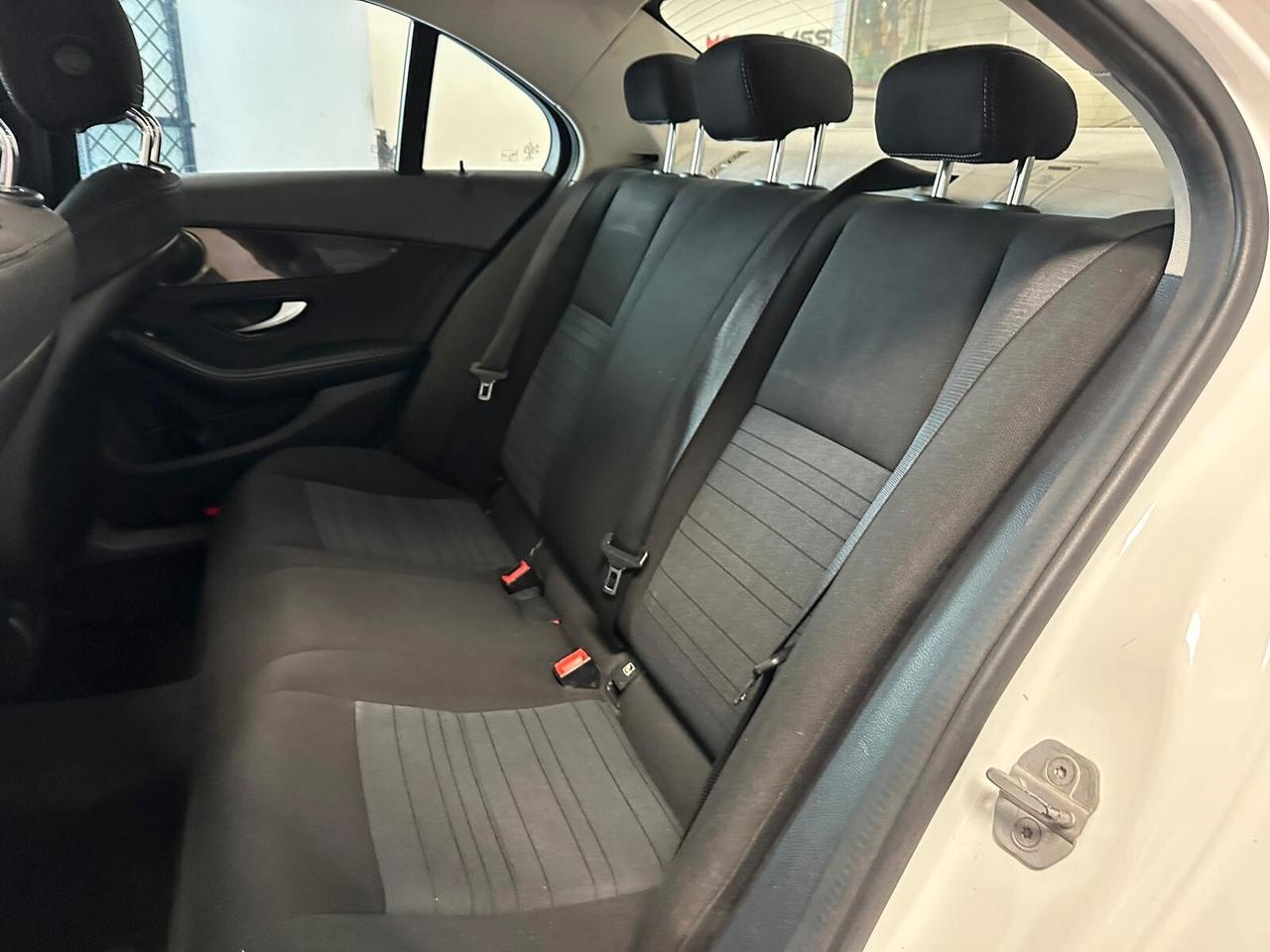 Mercedes-benz C 180 d Auto Premium