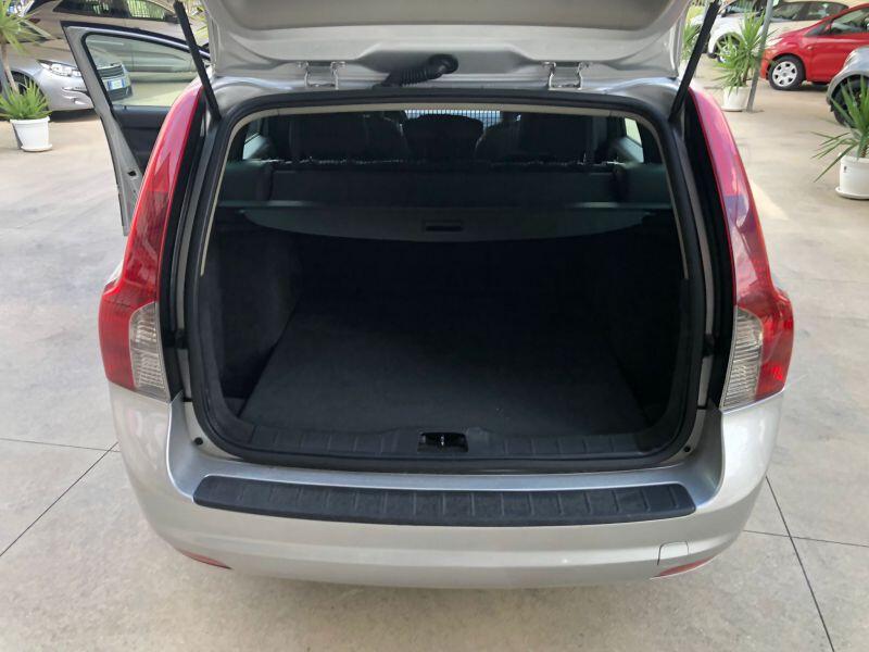 Volvo V50 2.0D 136cv anno 2008