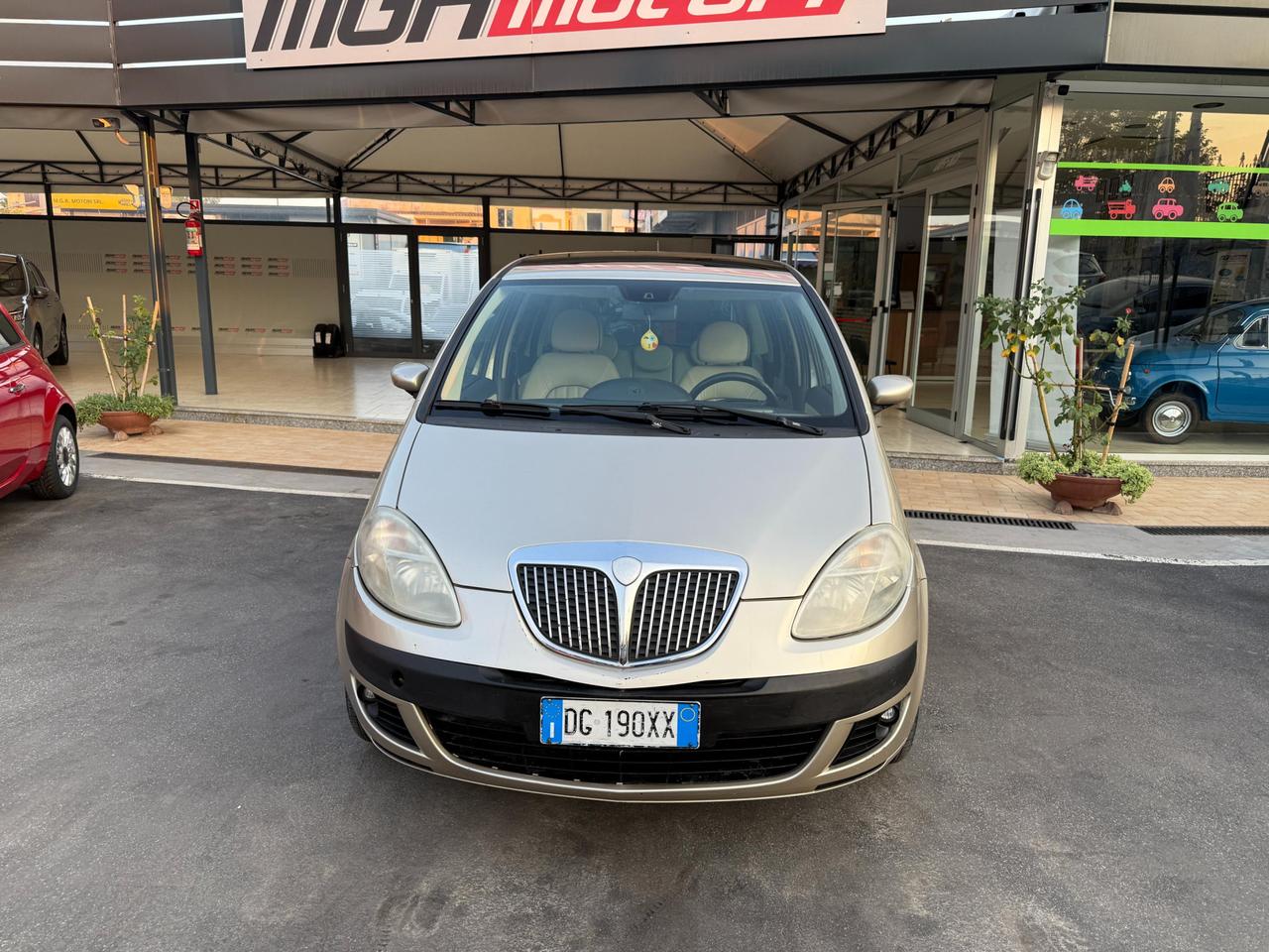 Lancia Musa 1.4 16v Platino Plus s/navi dfn