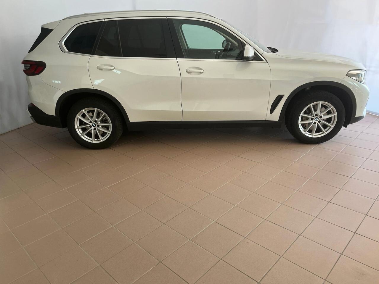 Bmw X5 xDrive25d Business - 692 -