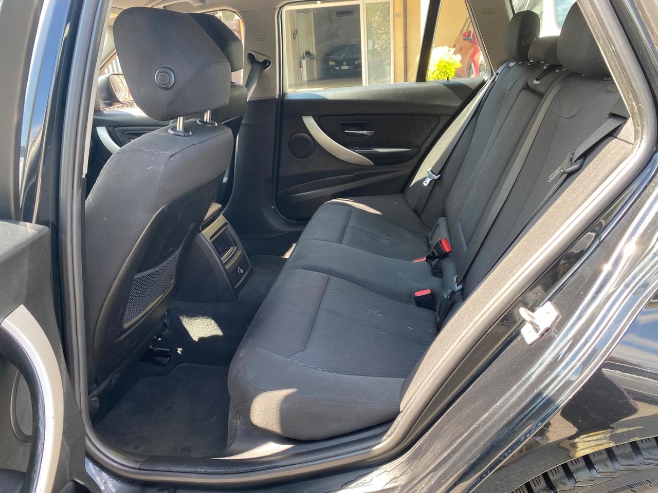 Bmw 318 318d xDrive Touring