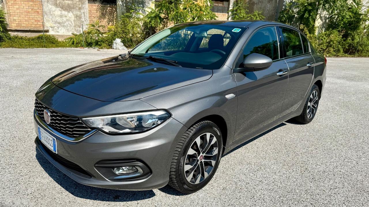Fiat Tipo 1.6 Mjt 4 porte Lounge