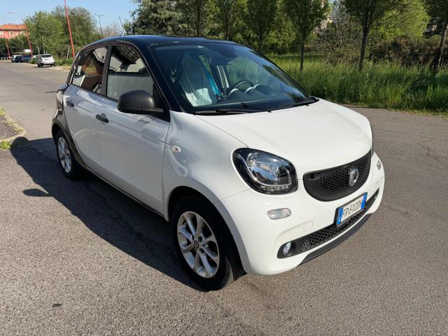 SMART ForFour 70 1.0 Passion