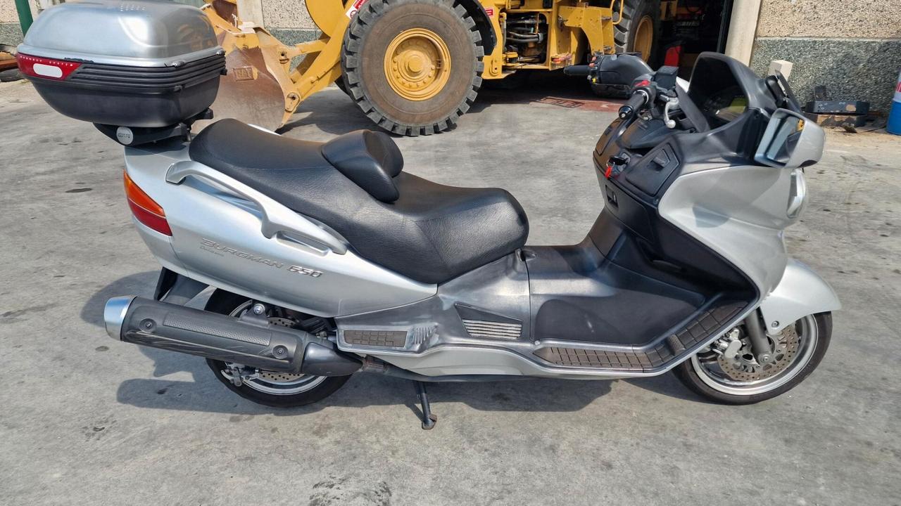 Suzuki Burgman 650