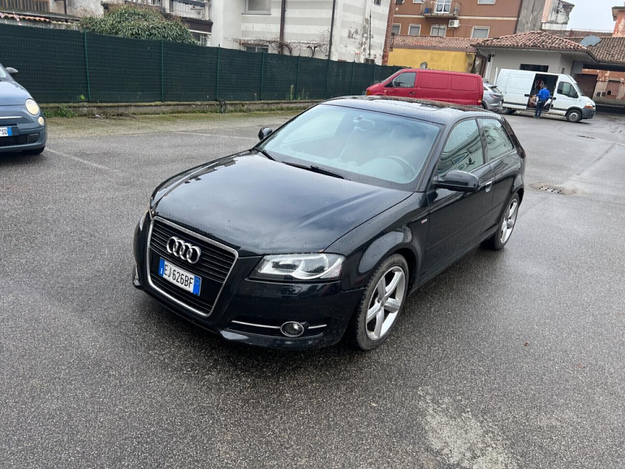 Audi A3 S-line automatica neopatentati