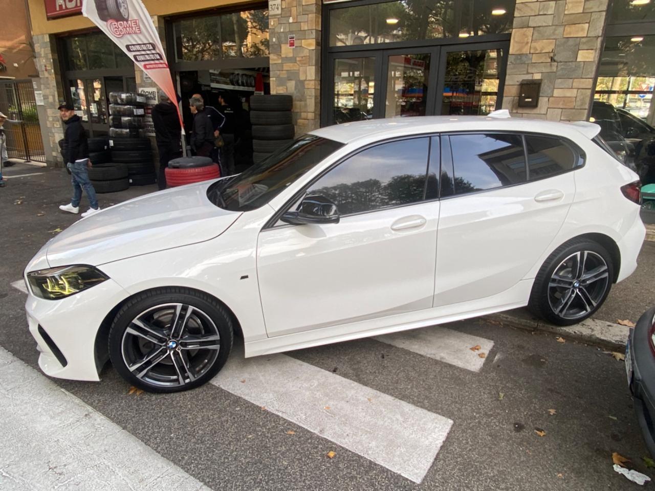 Bmw 118d 5p. Msport AUT. BLACK PACK