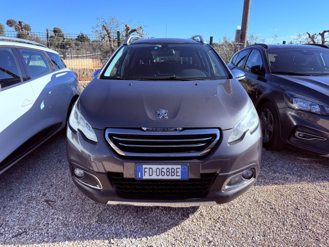 PEUGEOT 2008 BlueHDi 100 Allure