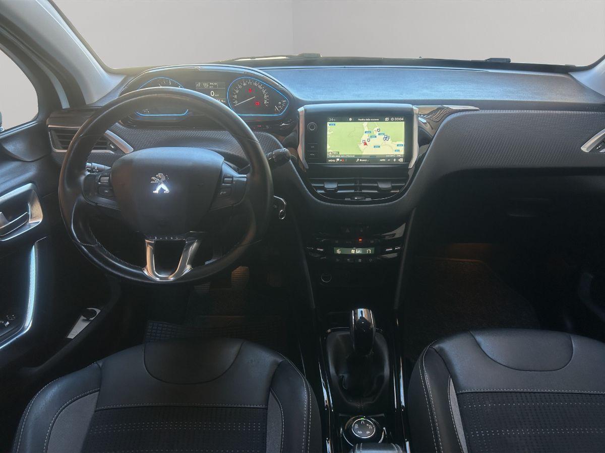 PEUGEOT - 2008 - 1.6 BlueHDi 100 Black Matt