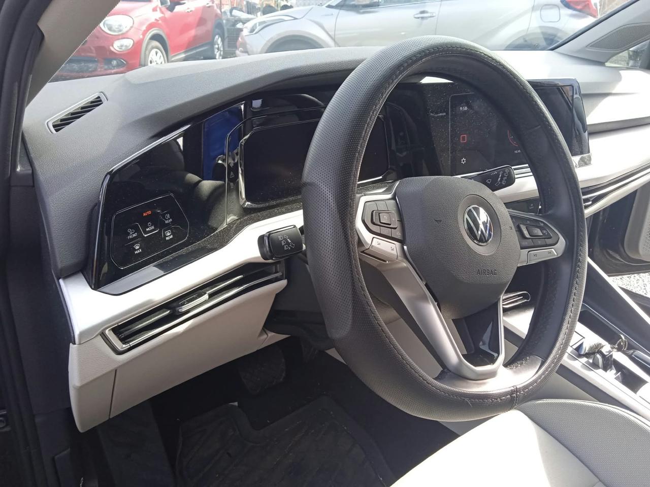 Volkswagen Golf 1.5 eTSI 150 CV EVO ACT DSG Life
