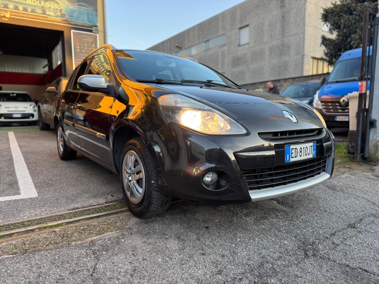 Renault Clio 1.2 16V 5 porte Luxe