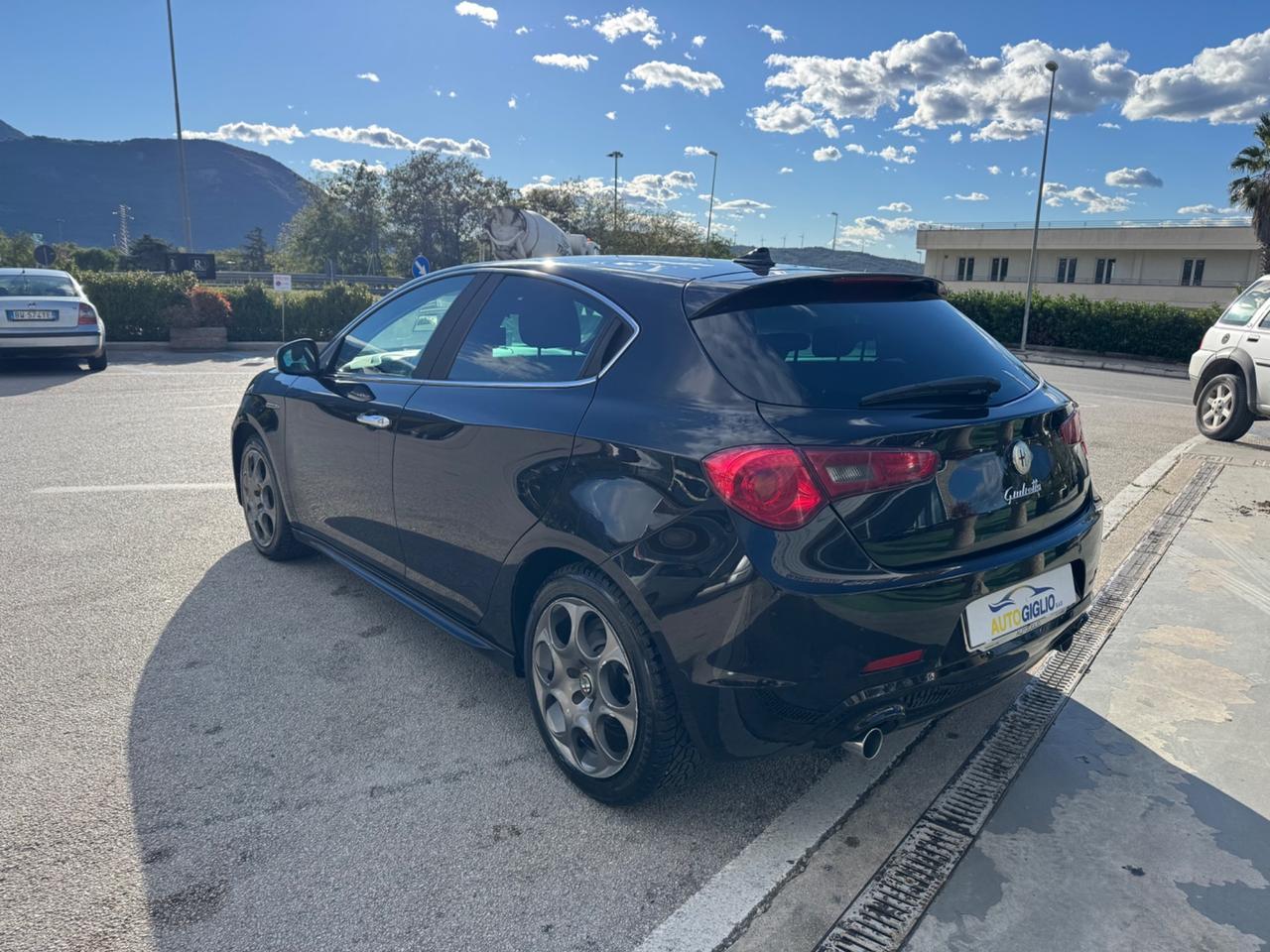 Alfa Romeo Giulietta 1.6 JTDm-2 105 CV, NERO ETNA, SEDILI SPORTIVI