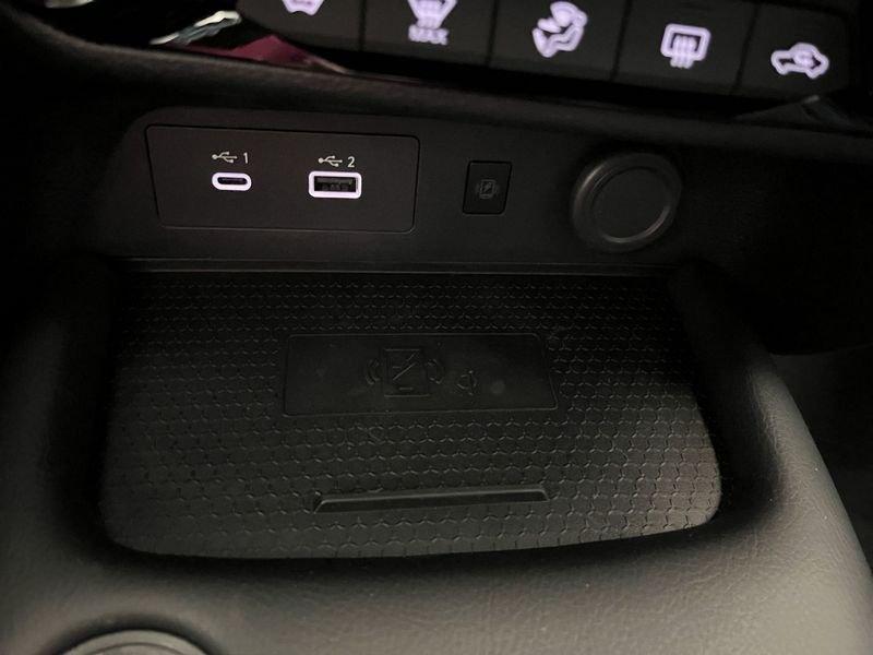 Nissan Juke Juke 1.0 dig-t N-Connecta 114cv dct