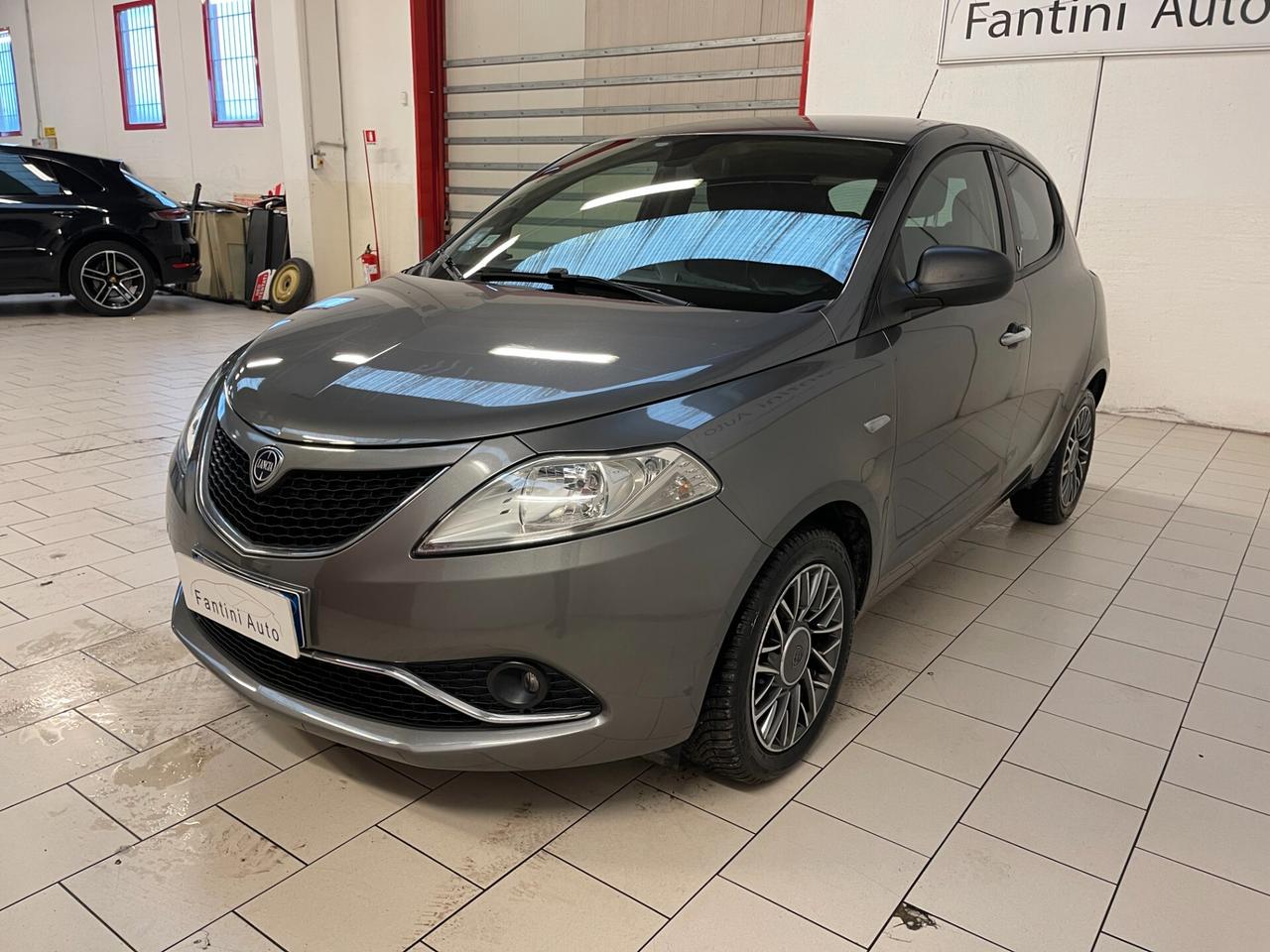 Lancia Ypsilon Gold 1.3 mjt 5 posti-Ok Neopatentati-LEGGI SOTTO