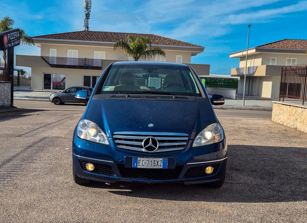 Mercedes-benz A 150 GPL AUTOMATICA