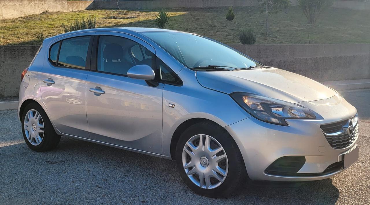 Opel Corsa 1.2 5 porte GPL