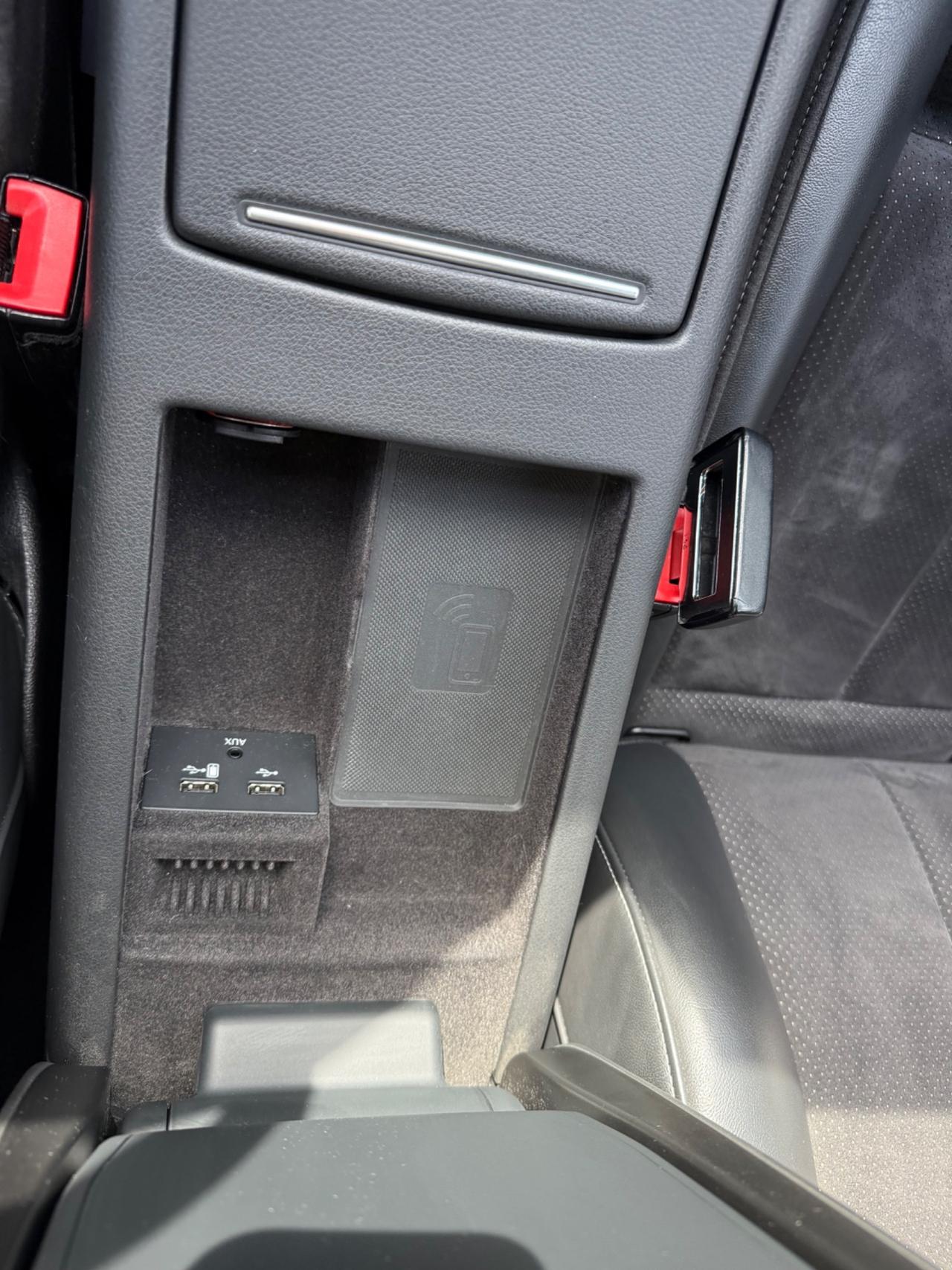 Audi A6 Avant 3.0 TDI quattro S-LINE 218CV