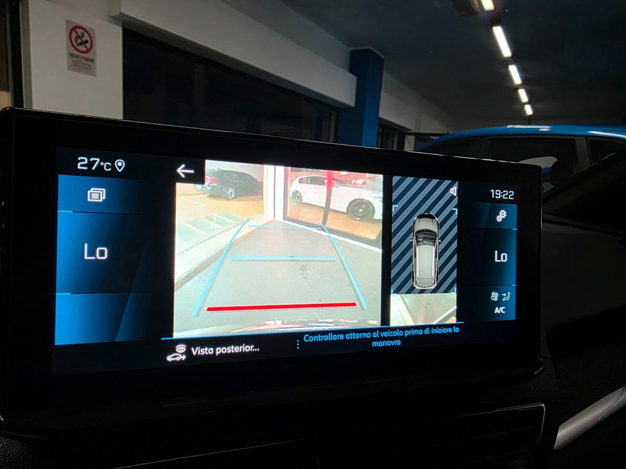 Peugeot 3008 1.5hdi 2023 EAT8 Allure