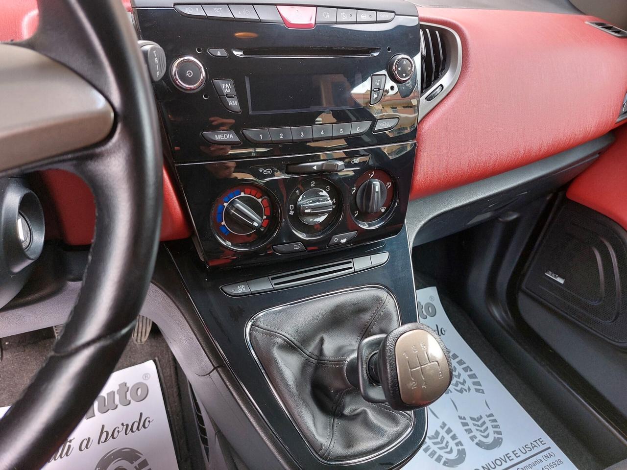 Lancia Ypsilon 1.2 69 CV 5 porte GPL Gold