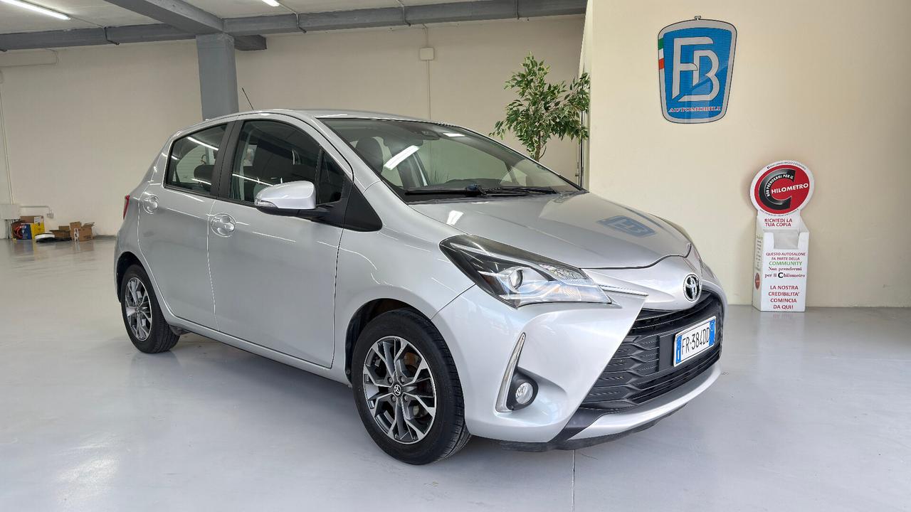Toyota Yaris 1.0 5 porte Cool 69Cv.