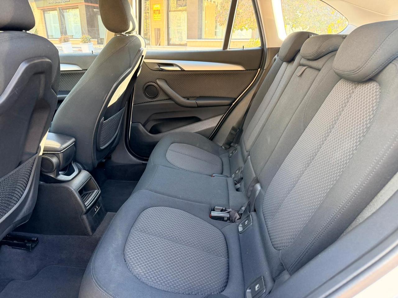 Bmw X1 sDrive16d Automatico