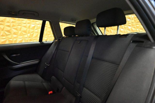 BMW 318 d 2.0 TOURING ATTIVA 143CV RESTAILING AFFARE UNICO