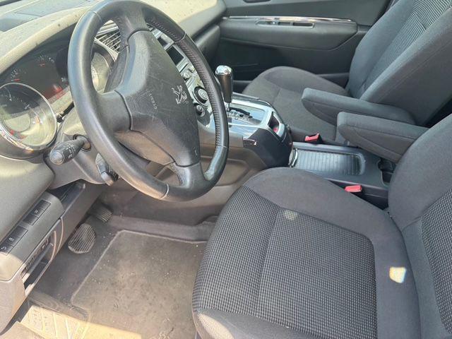 PEUGEOT 5008 BlueHDi 120 CV AUTOMATICA