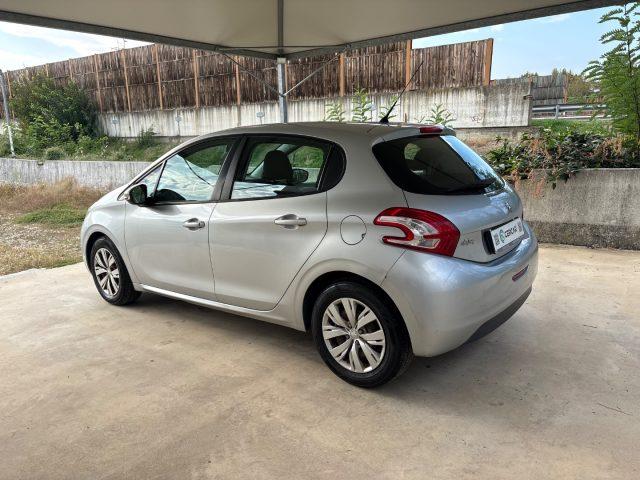 PEUGEOT 208 1.4 8V HDi 68CV Allure UNICO PROPRIETARIO
