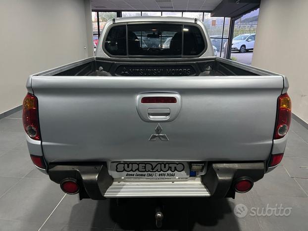 MITSUBISHI L200 2.5 DI-D/178CV DC Intense Plus D
