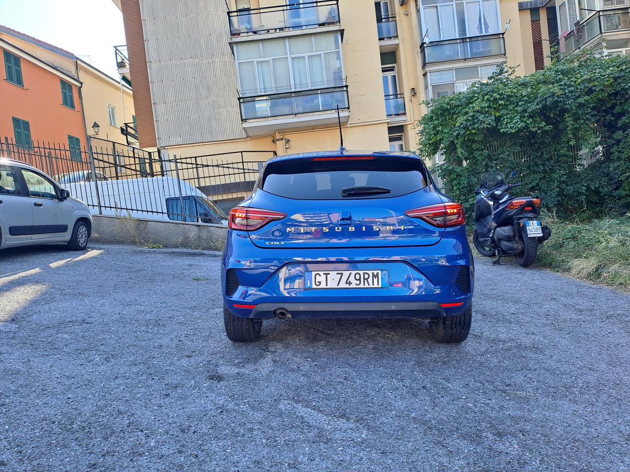 Mitsubishi Colt 1.0L turbo 90 CV Invite