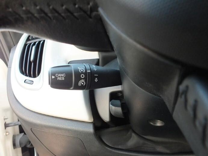 Fiat 500L 1.6mjt 105 CV Trekking*NAVI*PELLE*