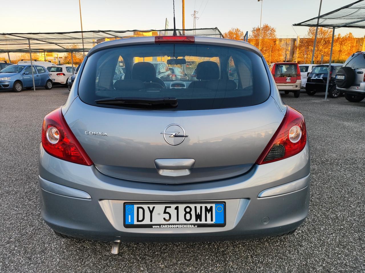 Opel Corsa 1.2 3 porte Enjoy