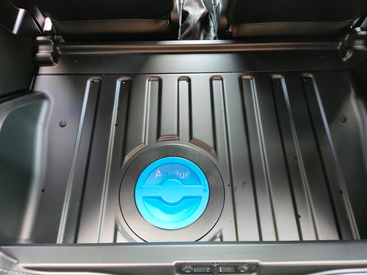 Ligier JS 50 SELECT Diesel REVO D - Nero Intenso