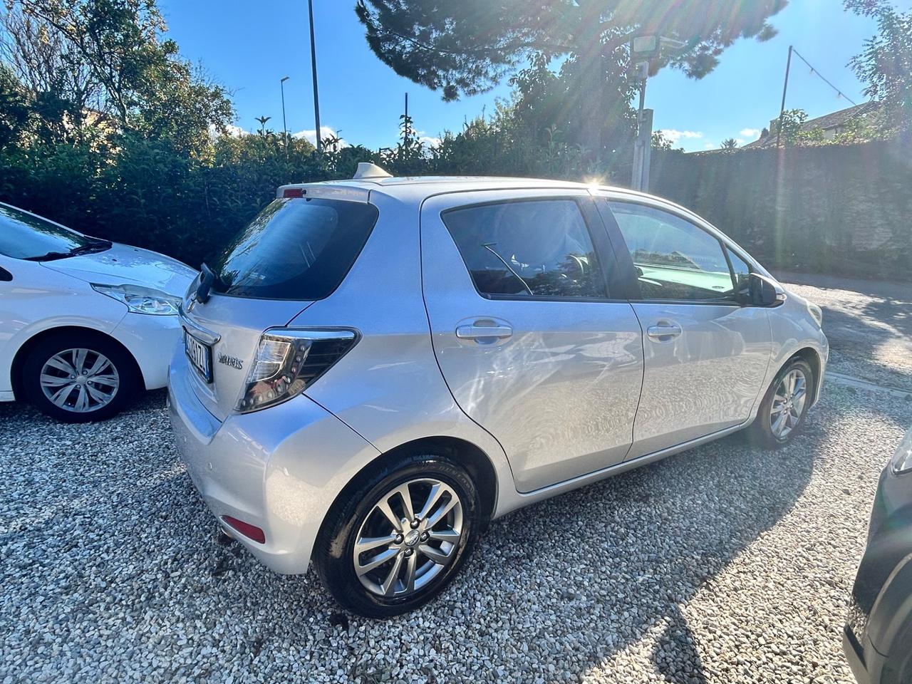 Toyota Yaris 1.4 D-4D 5 porte Lounge
