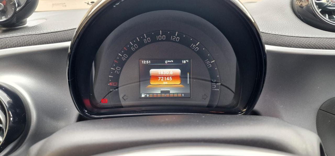 Smart ForFour BRABUS 0.9 Turbo 109CV twinamic Eclusive Cabrio