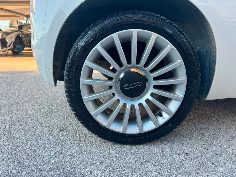 FIAT 500 C 1.2 LOUNGE