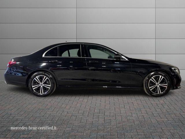 MERCEDES-BENZ E 220 d Auto Business Sport