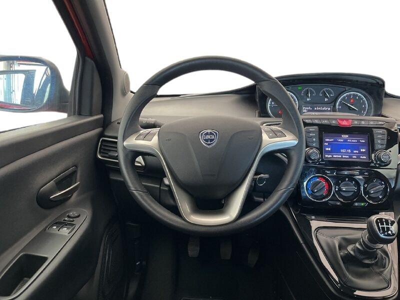 Lancia Ypsilon III 2015 1.0 hybrid Gold s&s 70cv