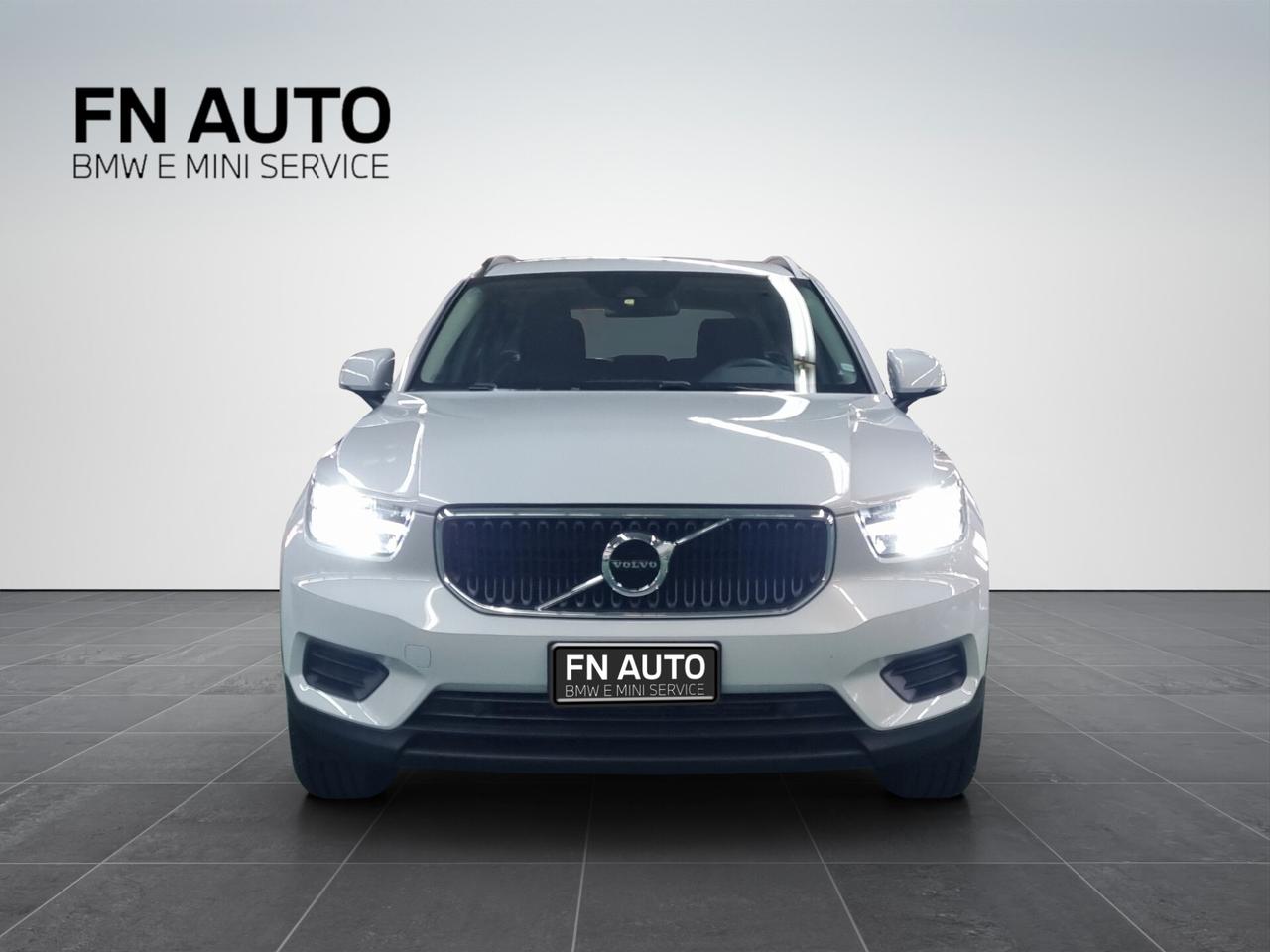 Volvo XC40 T2 automatico Core