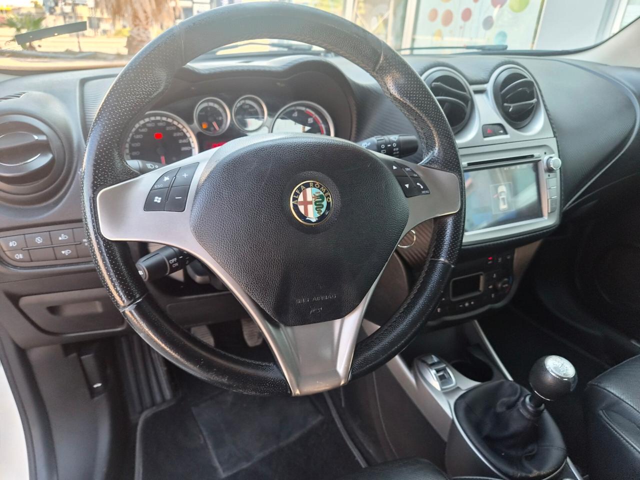 Alfa Romeo MiTo 1.3 JTDm-2 95 CV S&S Distinctive Sport Pack