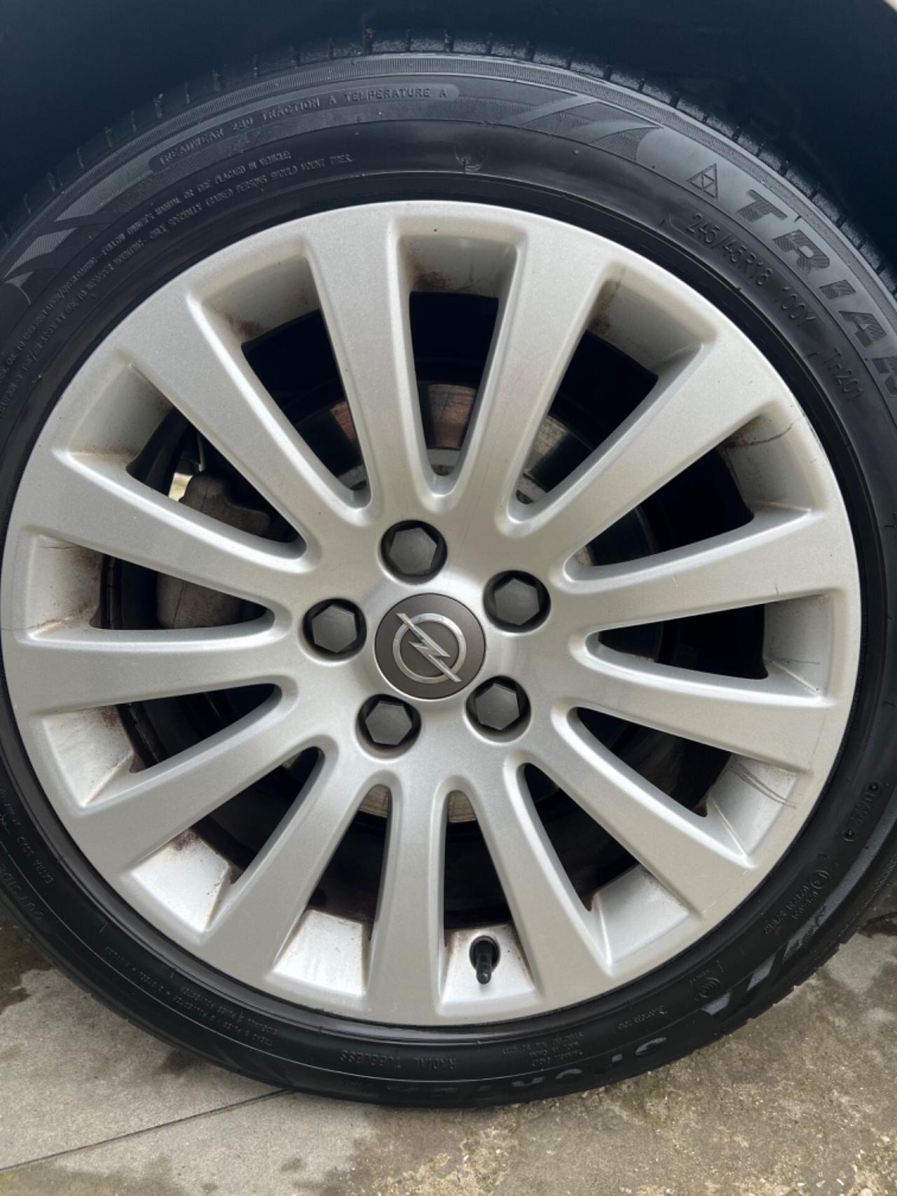 OPEL INSIGNIA AUTOMATICA DIESEL MODELLO SPORT FULL OPTIONAL