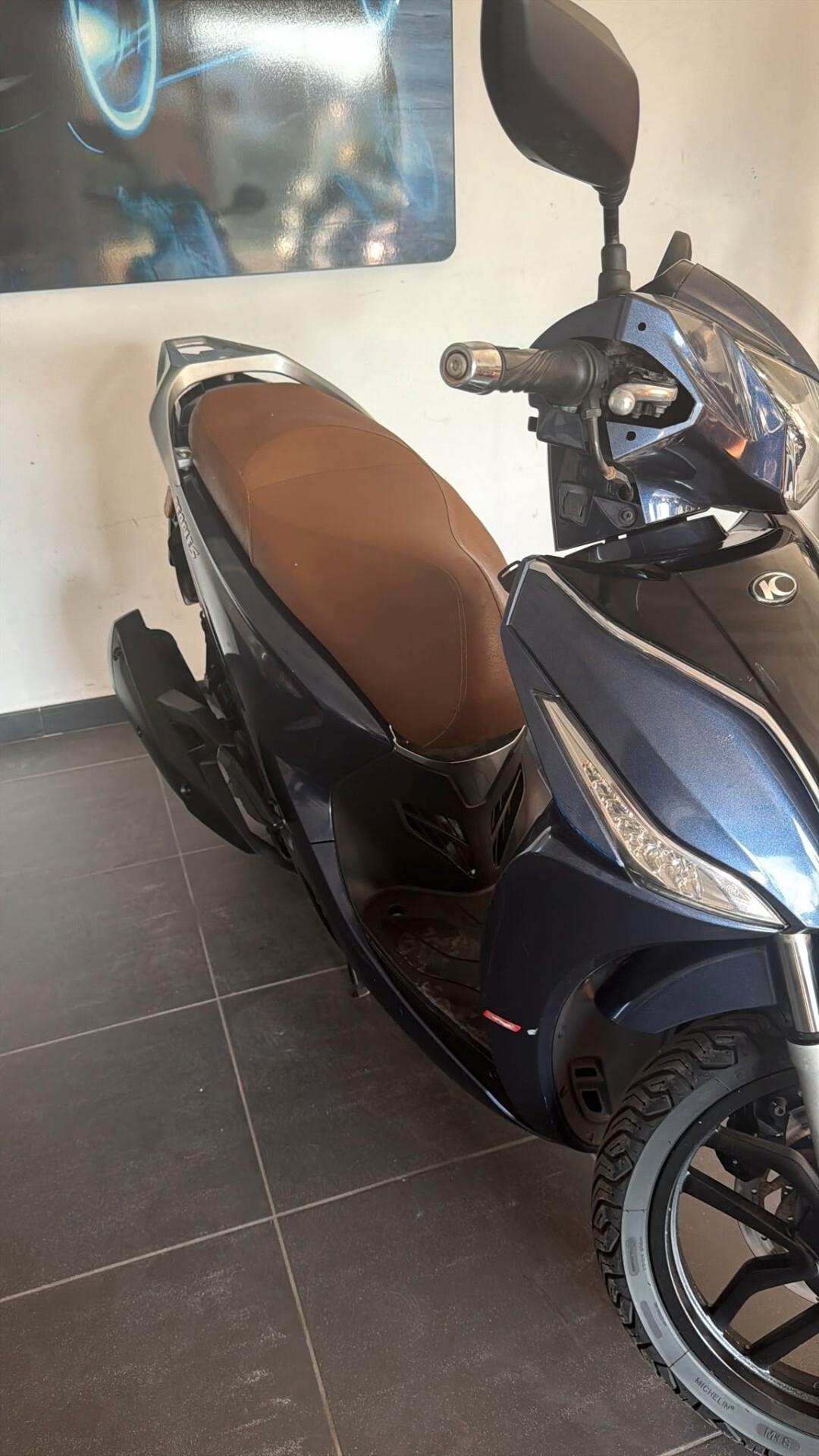 Kymco People 150