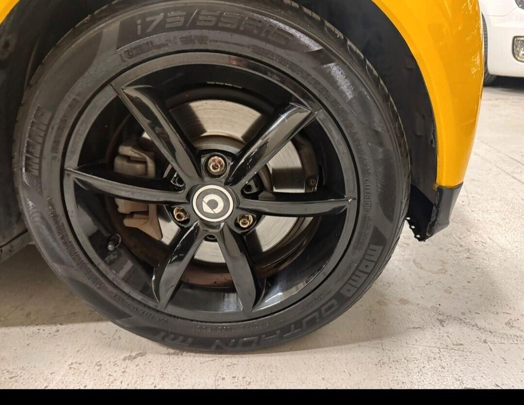 Smart ForTwo 1000 45 kW MHD coupé pure