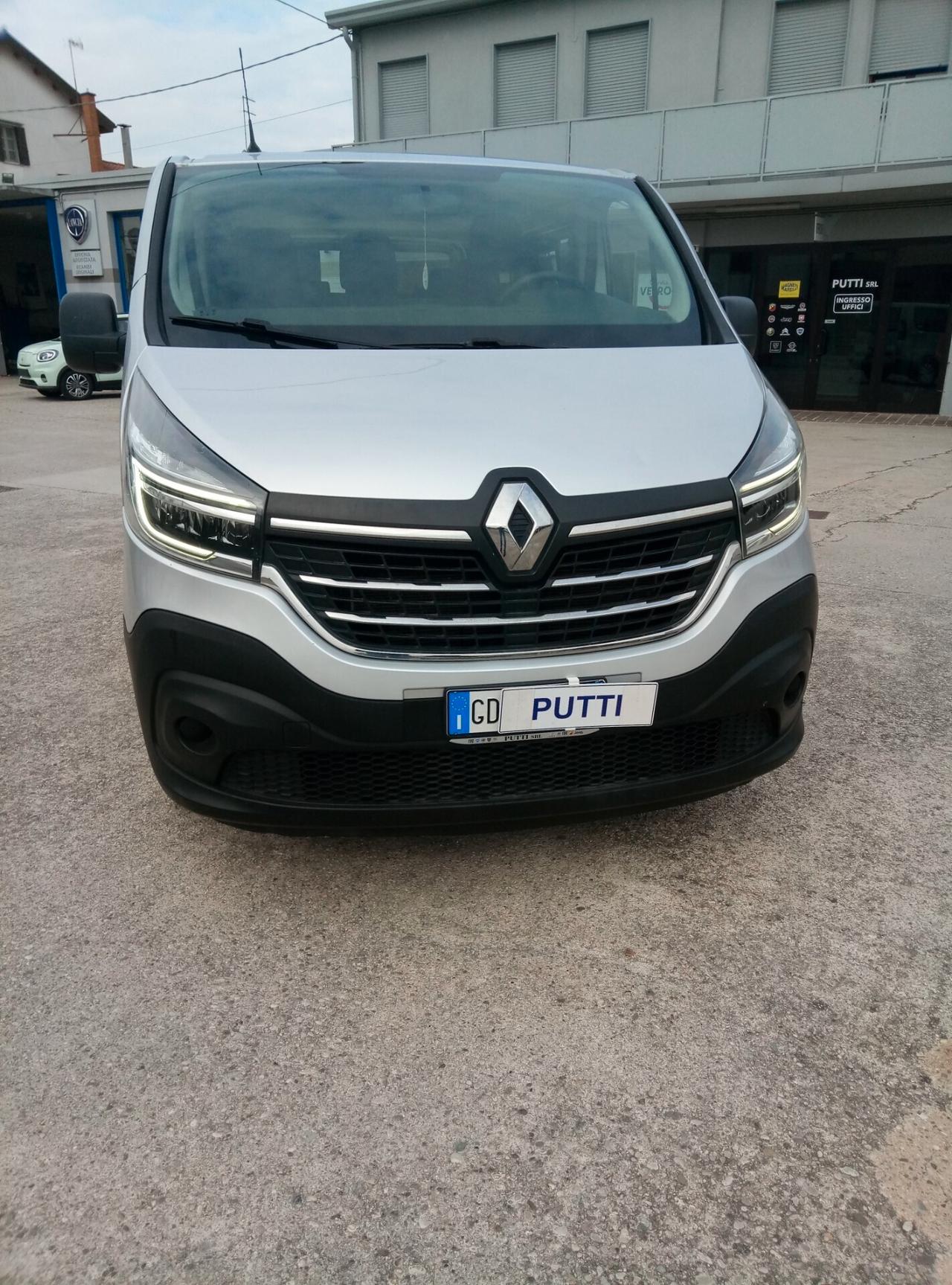 Renault Trafic T27 2.0 dCi 145CV PC-TN Zen Energy 9 POSTI