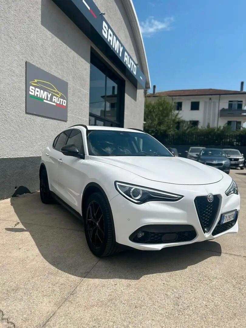 Alfa Romeo Stelvio 2.2 Turbodiesel 210 CV AT8 Q4 Business